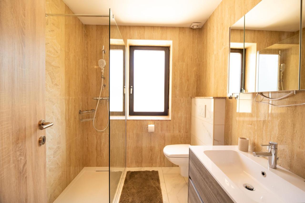 Apartment Tiara 2 Rodine Luaran gambar