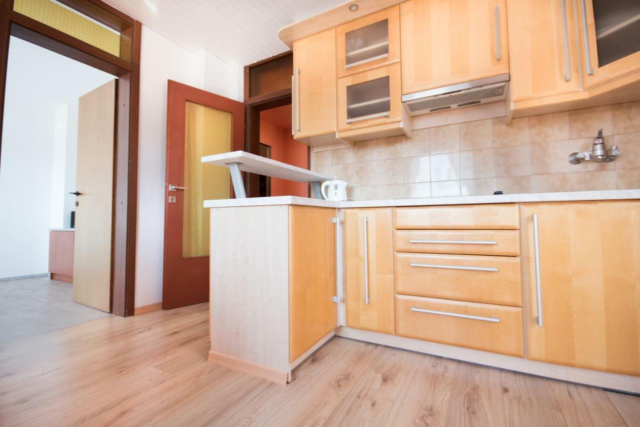 Apartment Tiara 2 Rodine Luaran gambar